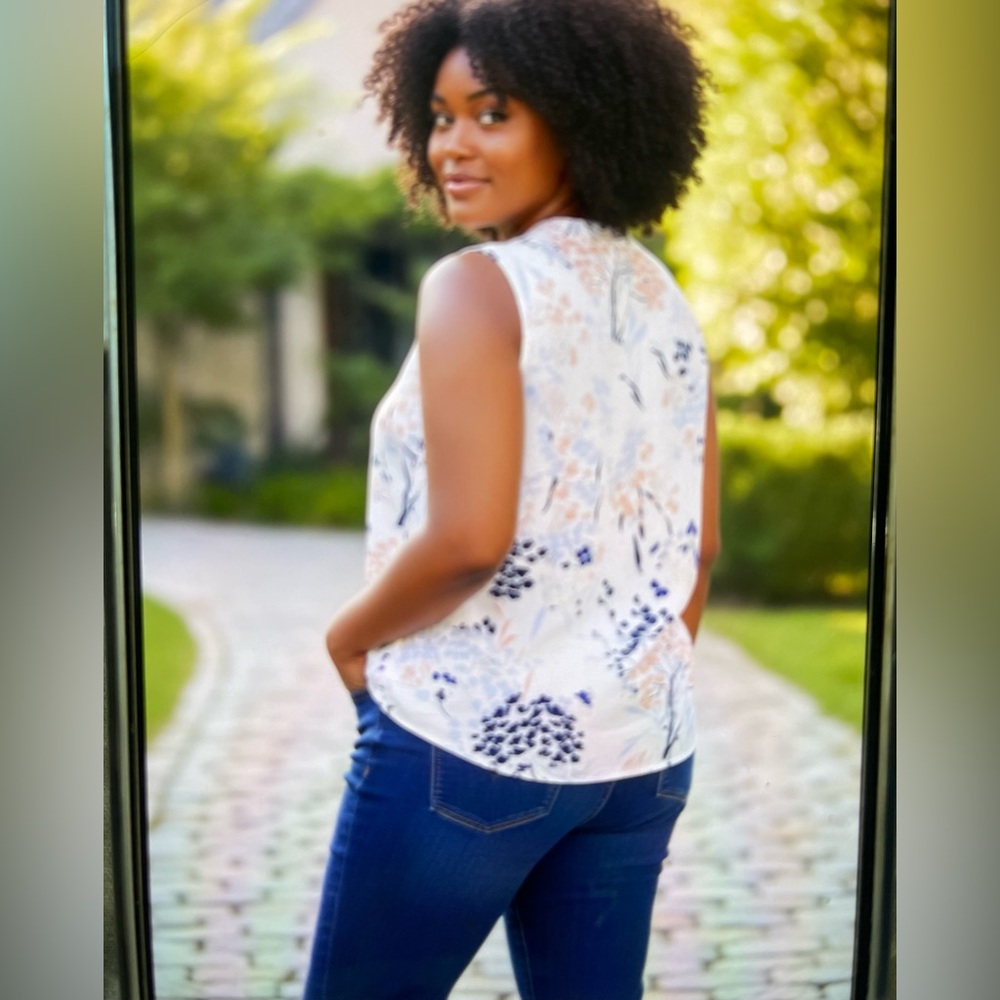 Talbots White Floral Sleeveless Camisole with Blue & Peach Accents